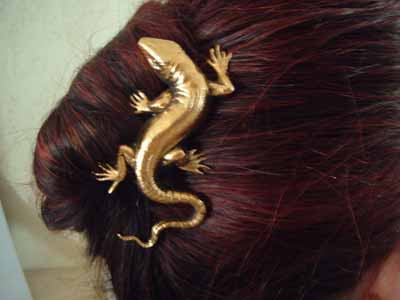 Hairpin Gecko Gold plated patinated
