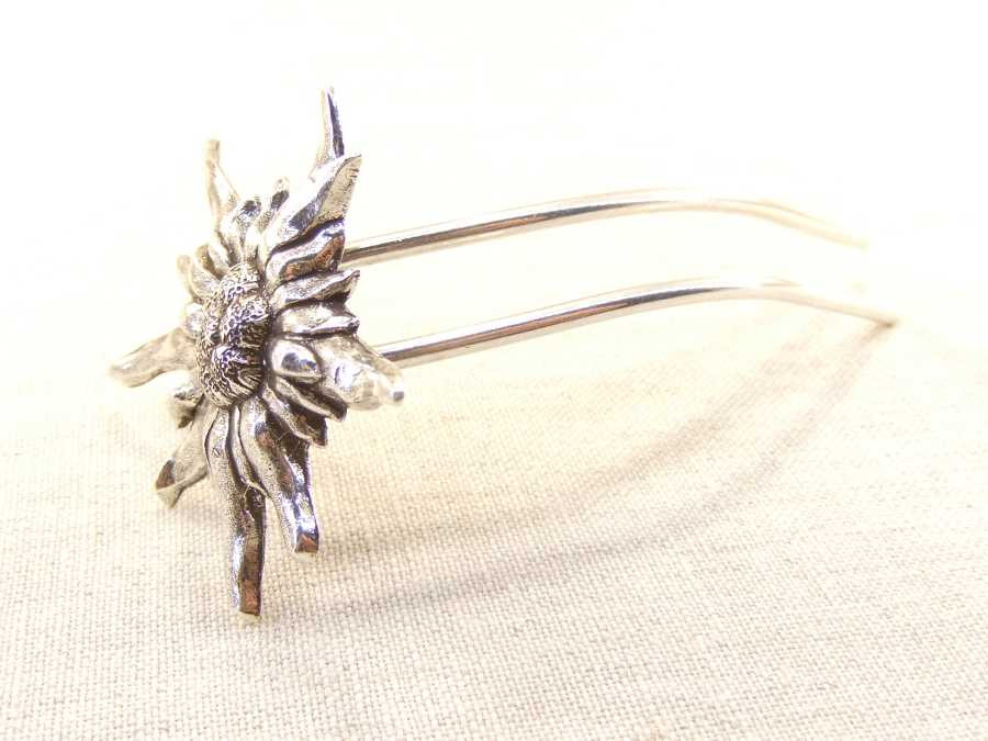 Hairpin Edelweiss Silver plated patinated