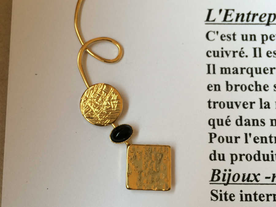 The Entrepage Entre vous Gold plated patinated