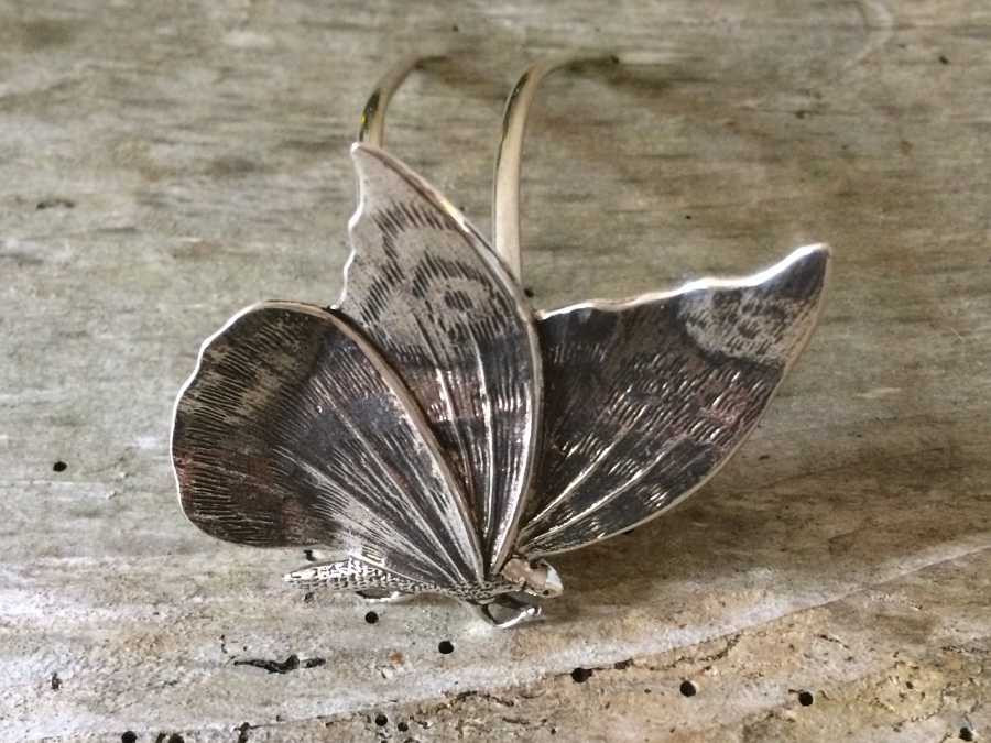 Hairpin Le papillon Silver plated patinated
