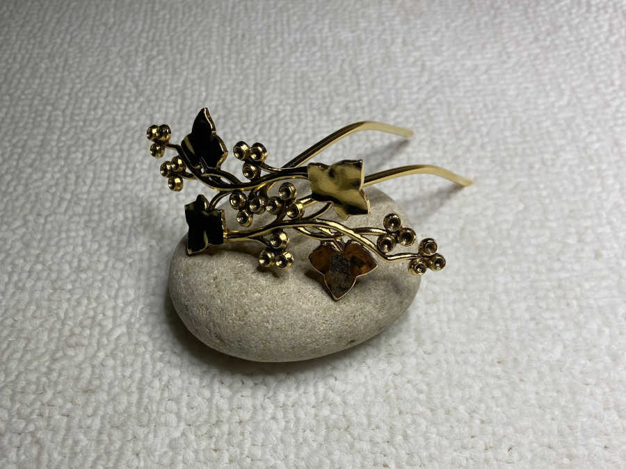Hairpin LIERRE FLEUR Gold plated patinated