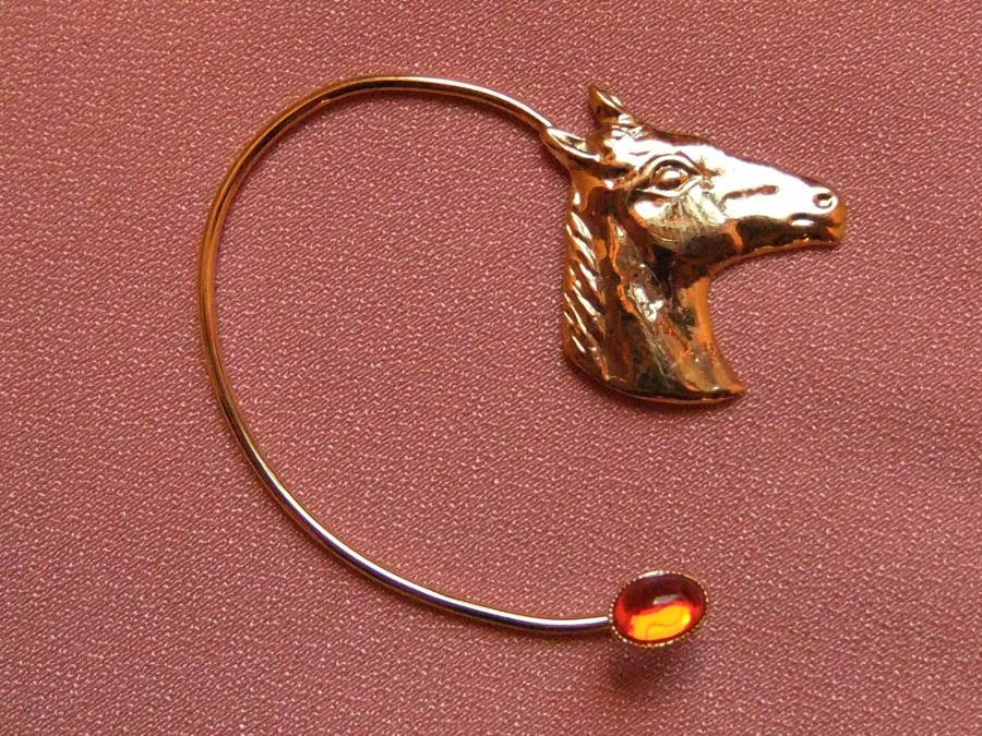 For kids Tour d'Oreille Cheval Gold plated patinated