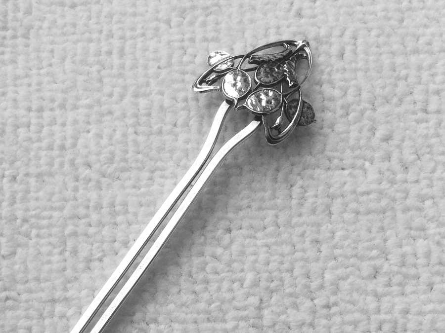 Peigne Pic à Cheveux Monnaie du pape Argenté patiné